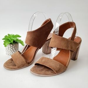 Bernardo Holly Suede Stacked Block Heel Sandal 8